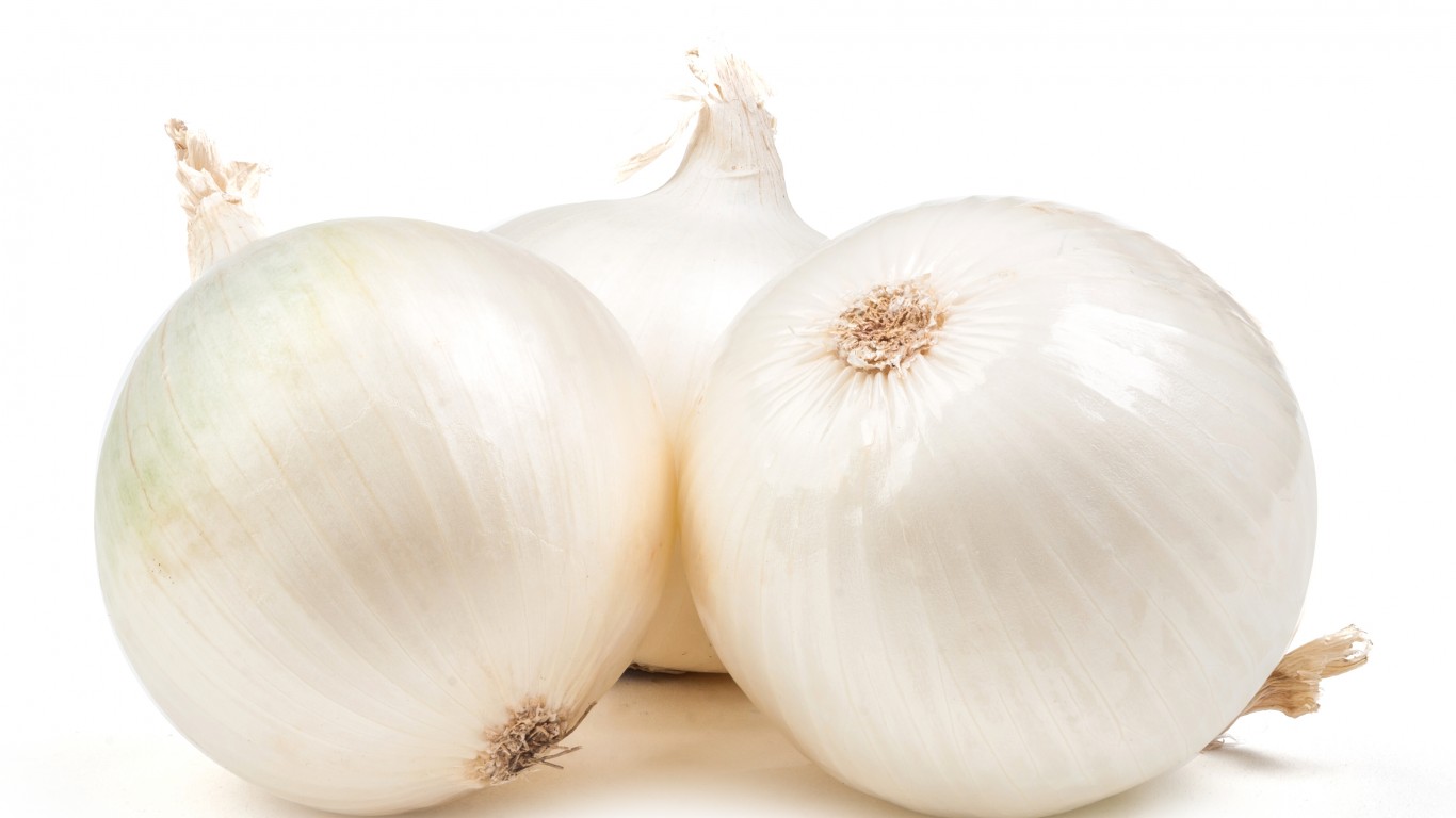White onion ass