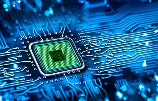 Arm Stock Is Up 235% in 2026: Is Today’s 10% Drawdown a Take-Profits Signal?
