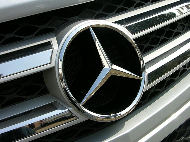 Car Import Tariffs Delayed to See If US Can Strike a Deal With EU, Japan