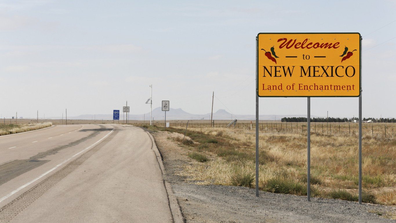 New Mexico (welcome sign)
