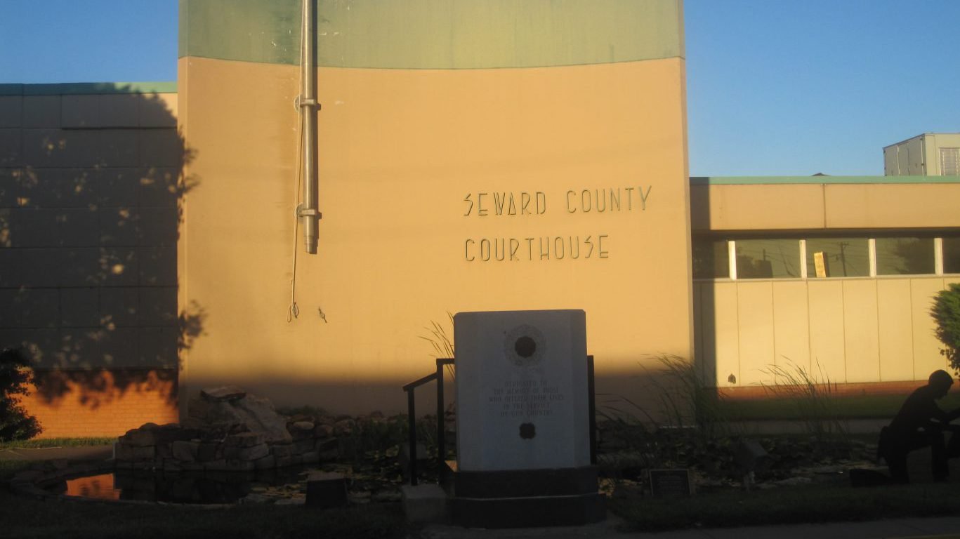 Seward County, KS, Courthouse IMG 5985 by Billy Hathorn