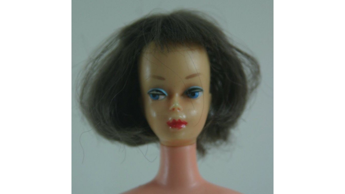 selling vintage barbie dolls