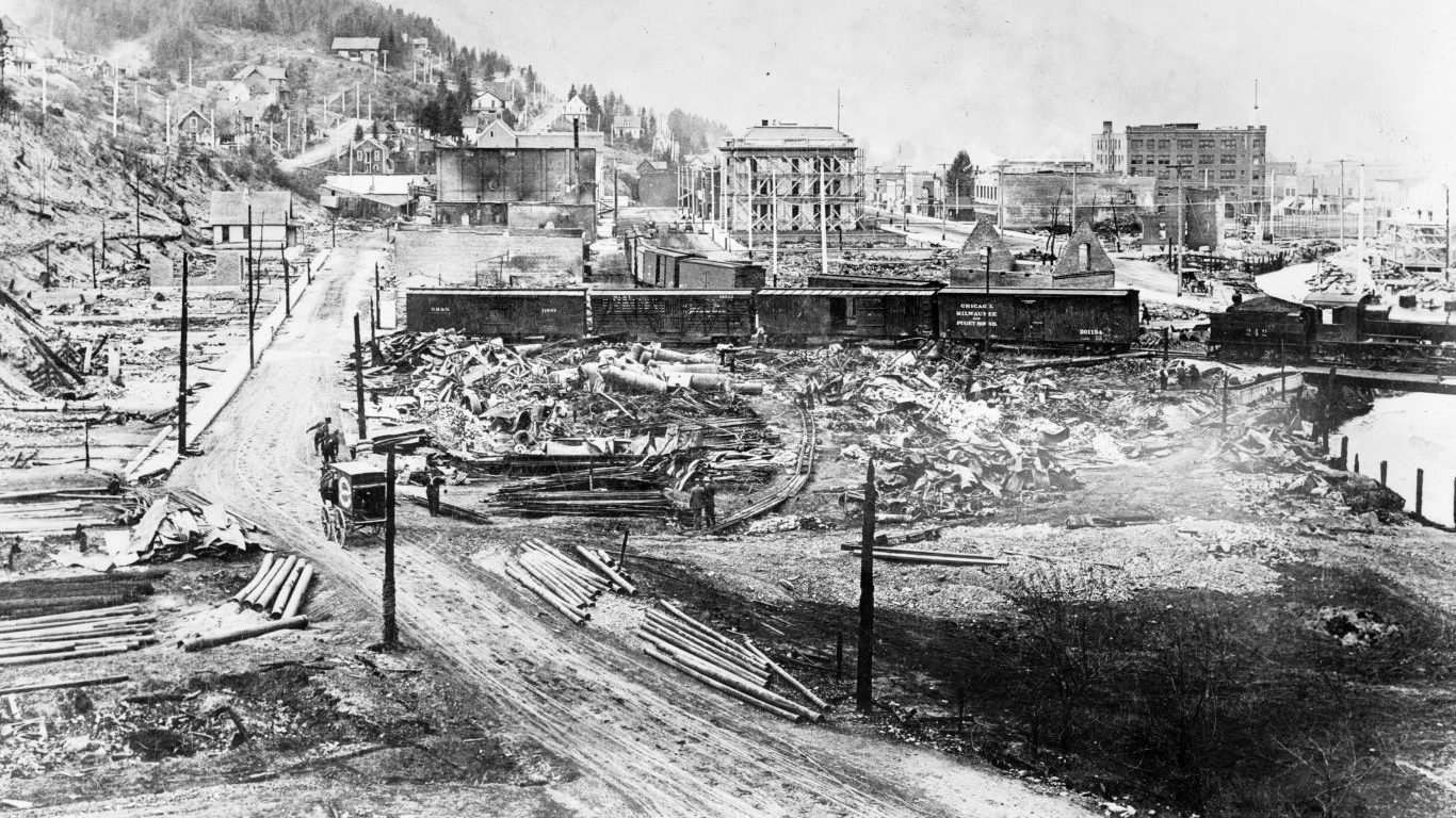 Wallace Idaho 1910 fire by National Photo Company