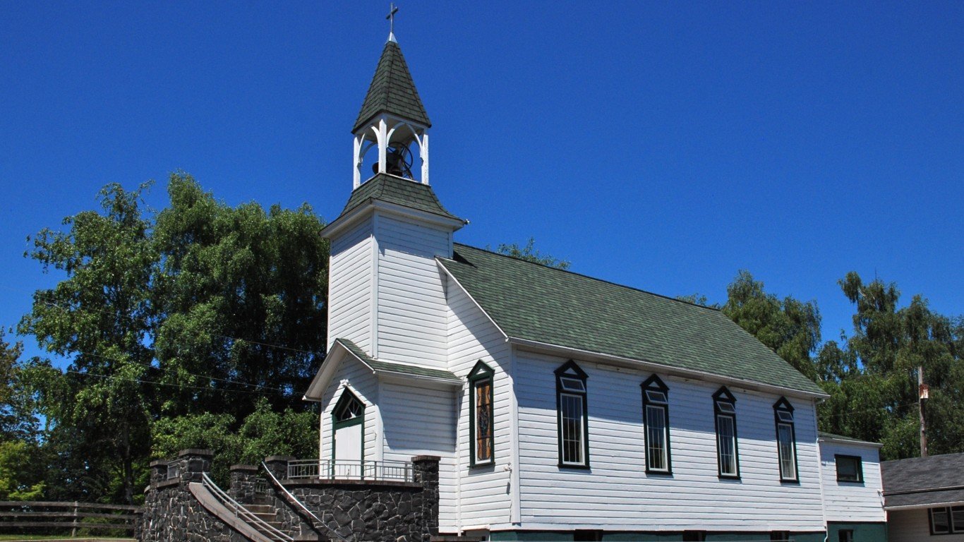 Bethany Bible Church (Washington County, Oregon) by Steve Morgan