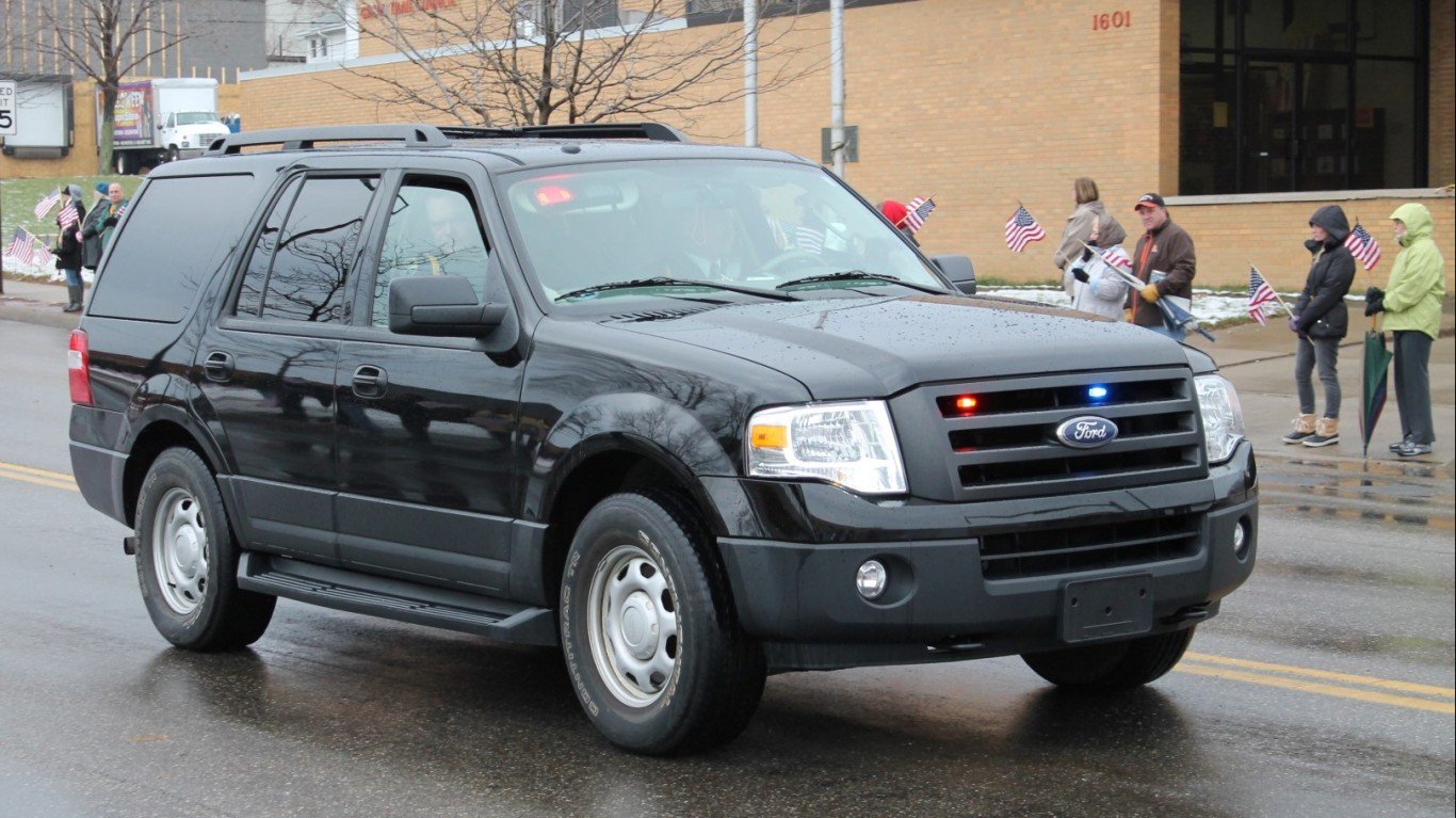 APD Ford Expedition by Raymond Wambsgans