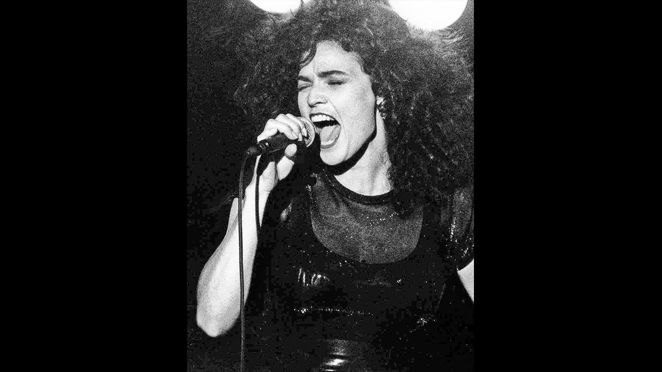 Alannah Myles by Mike F. Campbell 