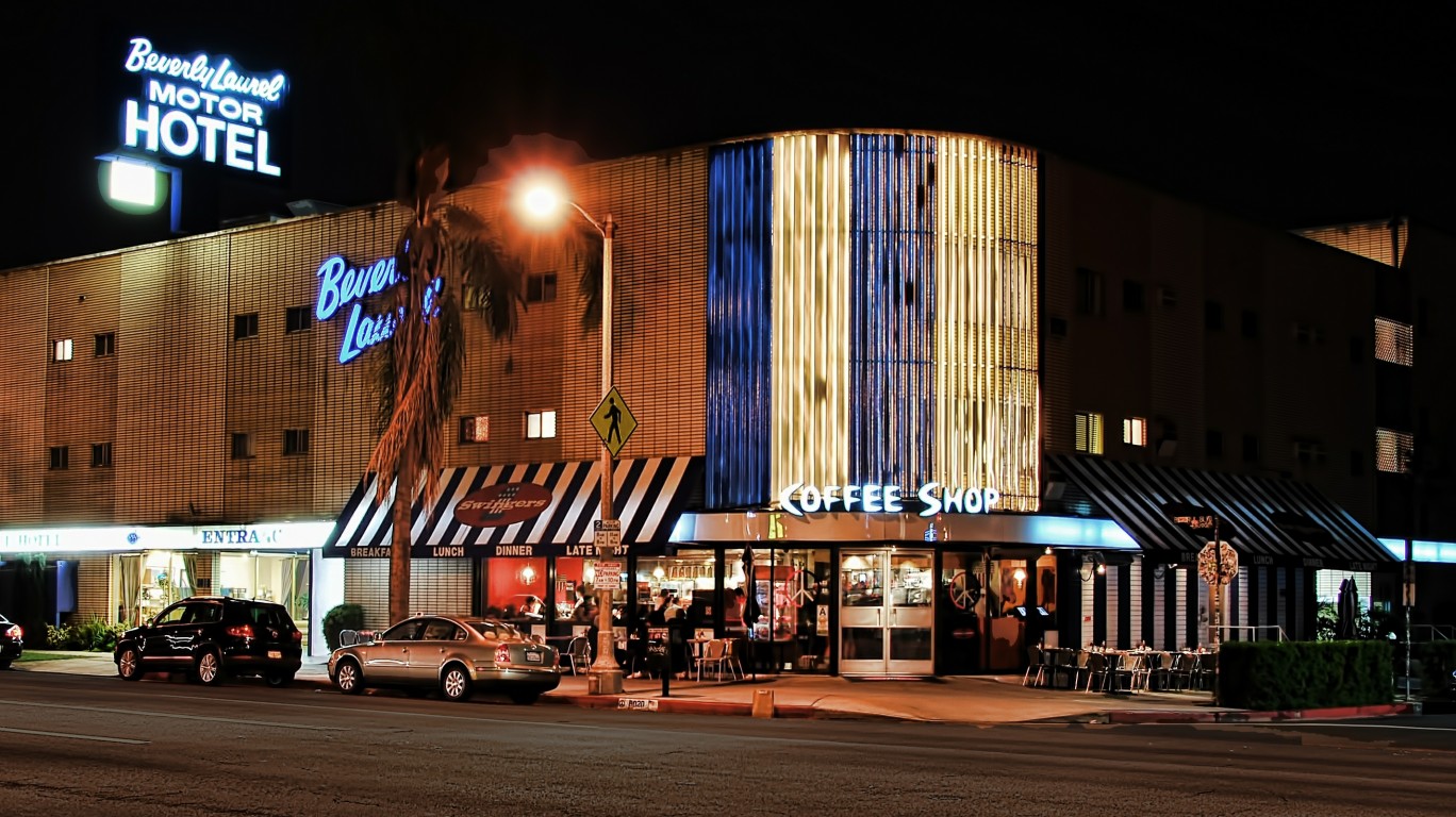 Swingers Diner & Beverly Laure... by Chris Yarzab