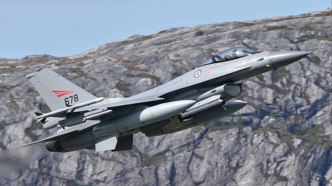General Dynamics F-16AM u00e2u0080u0098678... by Alan Wilson