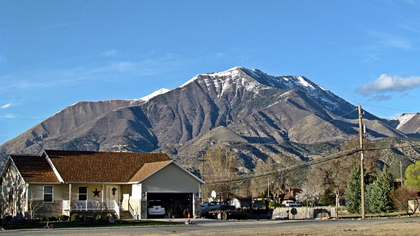 Nephi, Utah by 5of7