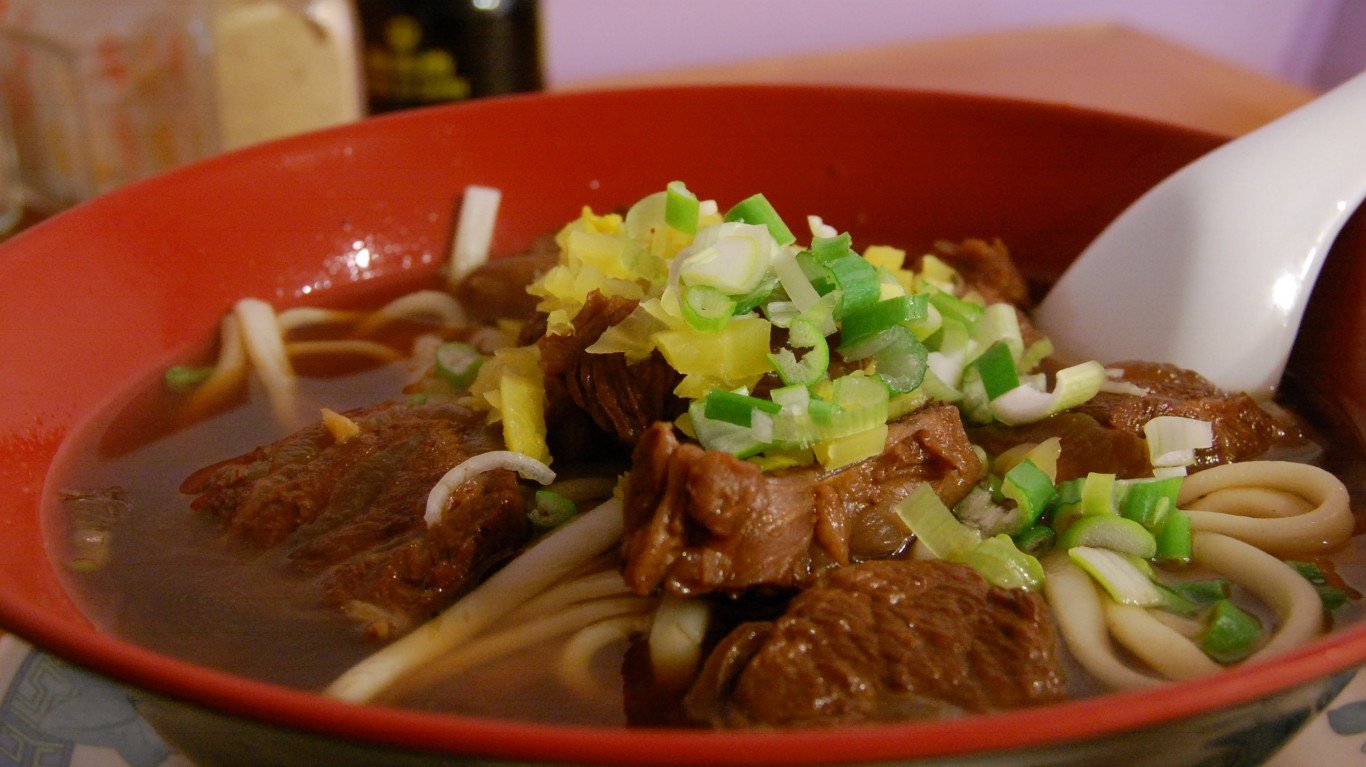 beef noodle soup by stu_spivack