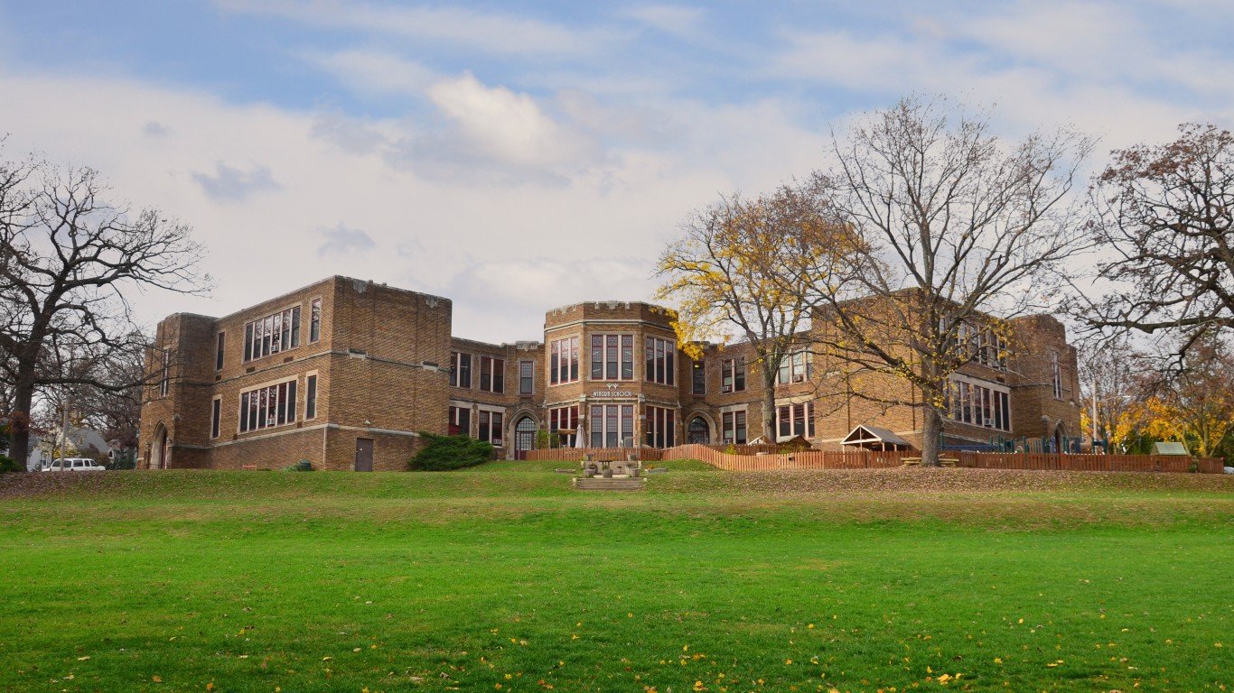 Dudgeon School - Madison 10-24... by Richard Hurd