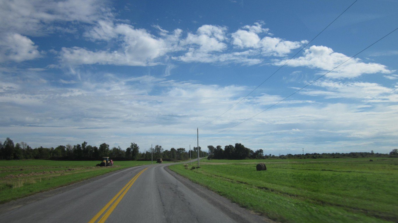 Jefferson County Route 15 - Ne... by Doug Kerr