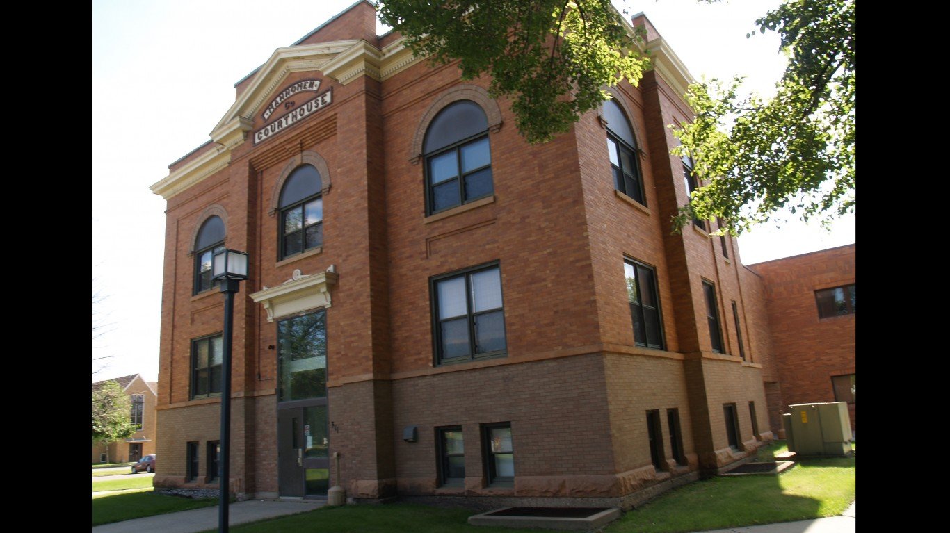 Mahnomen County Courthouse by Andrew Filer (afiler)