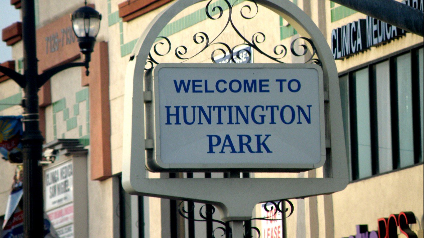 Welcome to Huntington Park by Laurie Avocado
