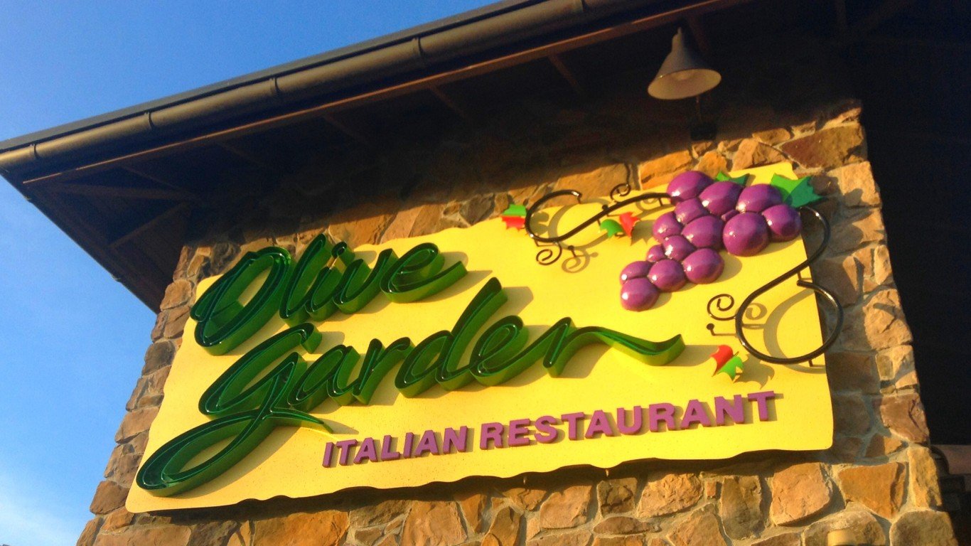 Olive Garden Restaurant by Mike Mozart