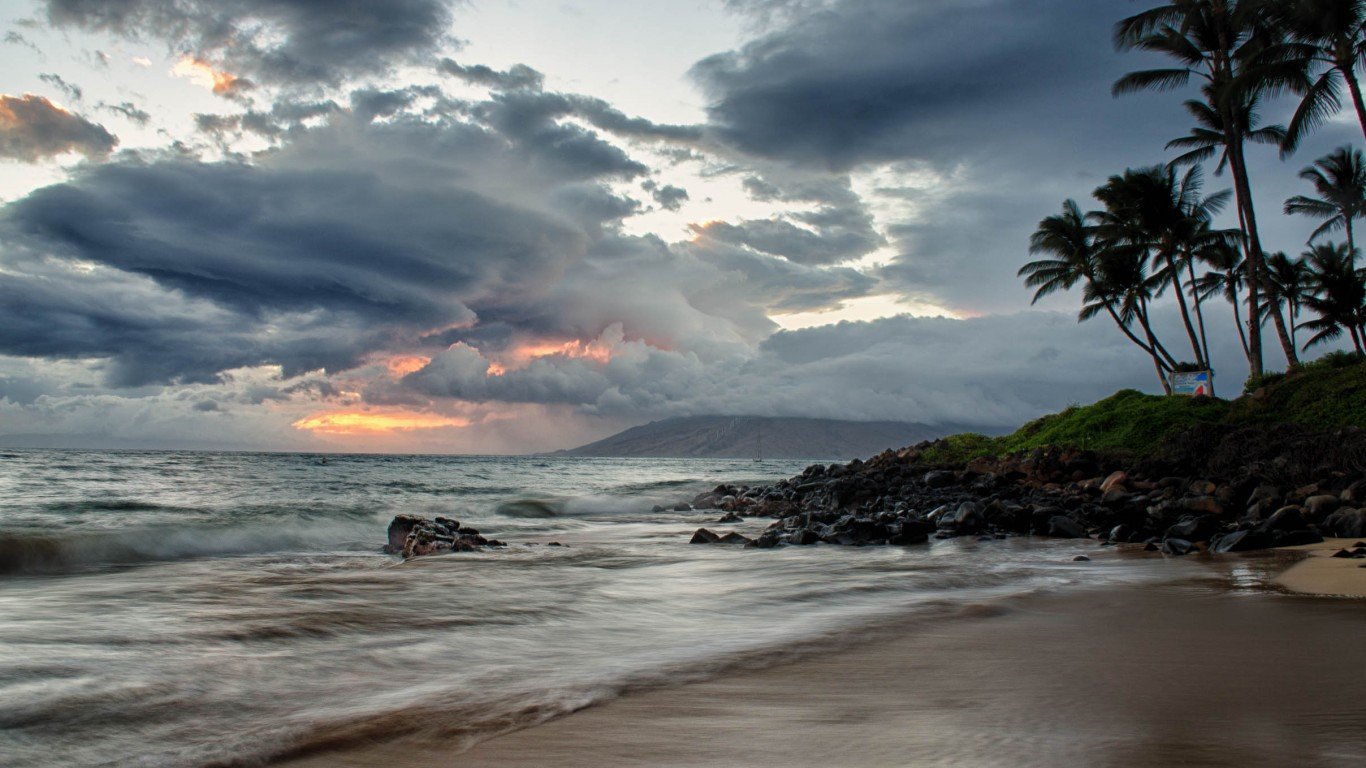 Hawaii Hurricane by Robert Gourley