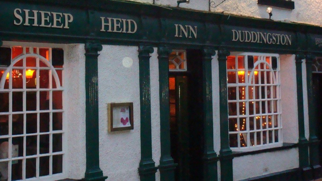 Sheep Heid Inn, Edinburgh exte... by Edinburgh Blog