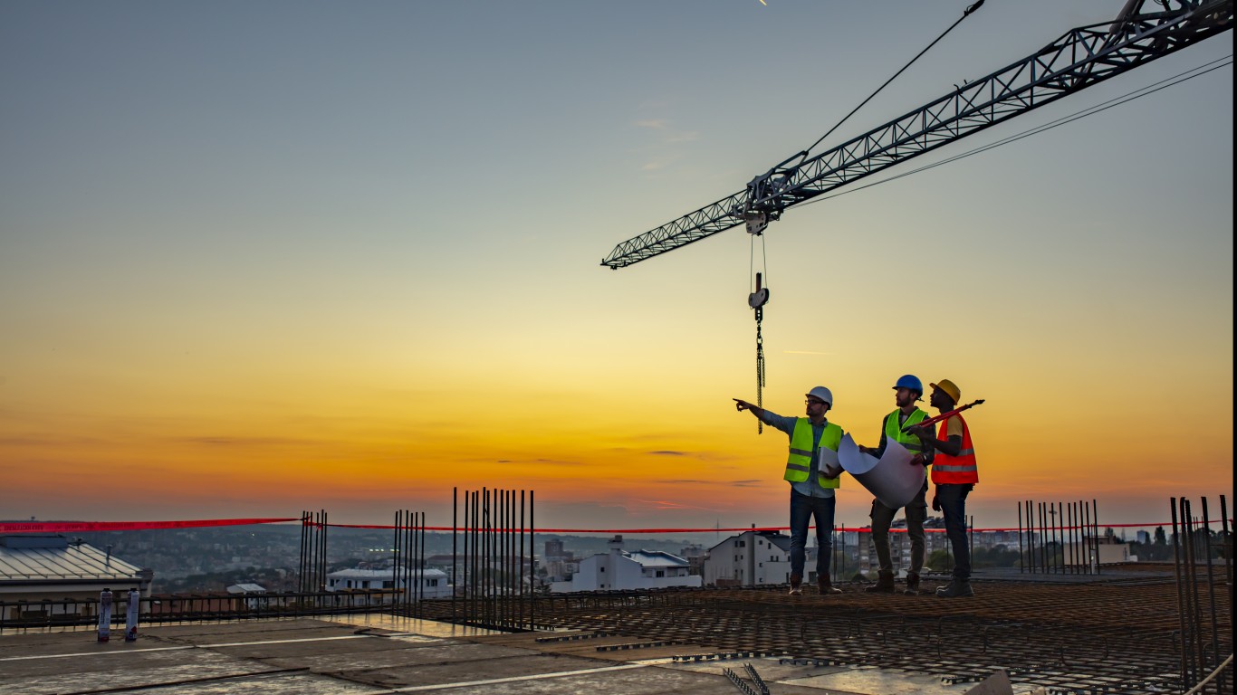 247wallst.com - William Temple - These 3 Building Material Companies Are Fighting for Construction Dollars. Here's Who's Winning.