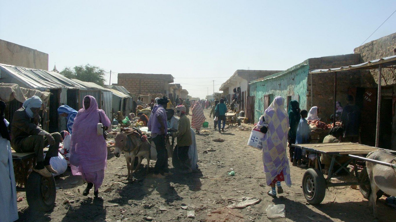 Market in Mauritania by bobrayner