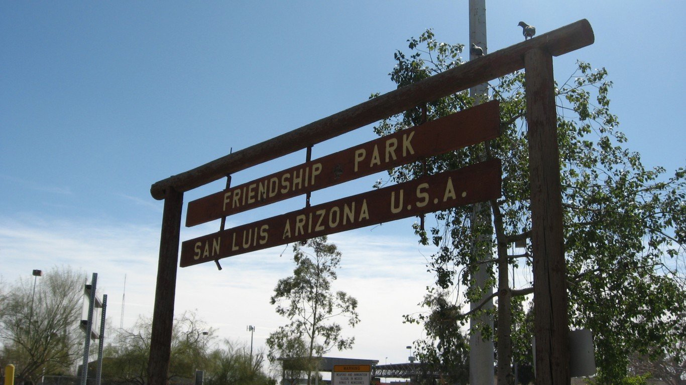 Friendship Park, San Luis, Ari... by Ken Lund