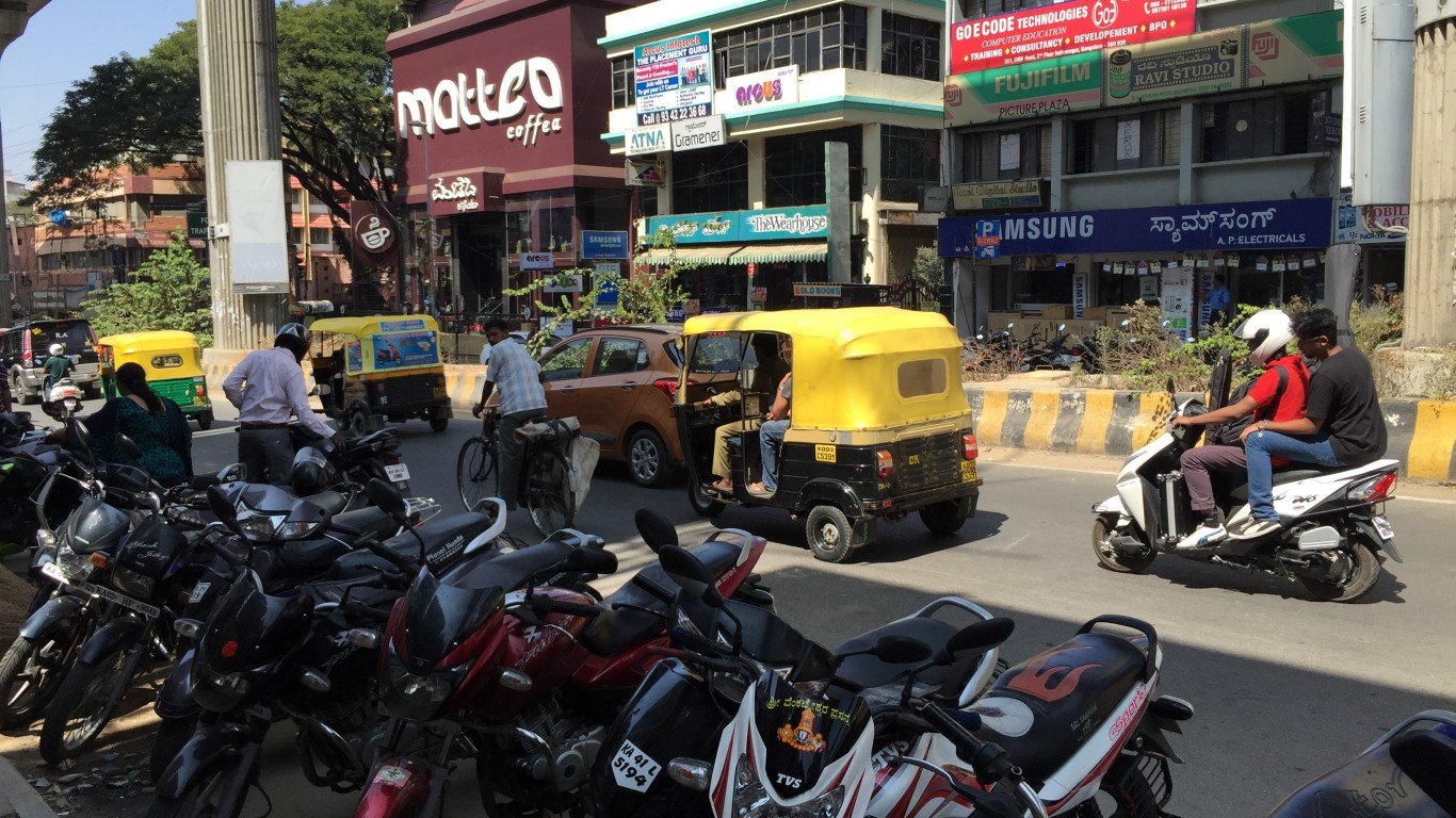 Traffic in Bengaluru, India by Heather Cowper