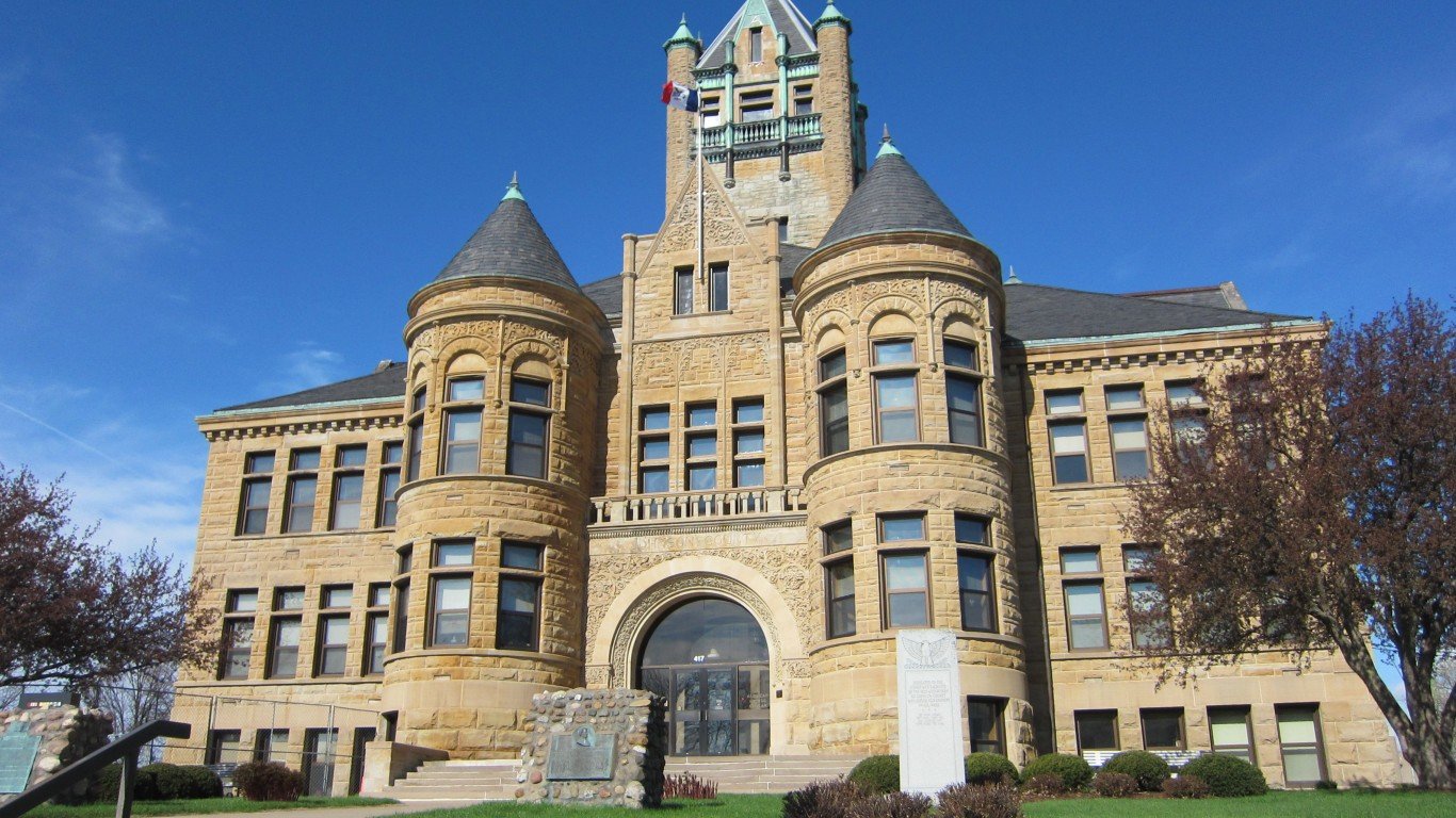 Johnson County Courthouse by Alan Light