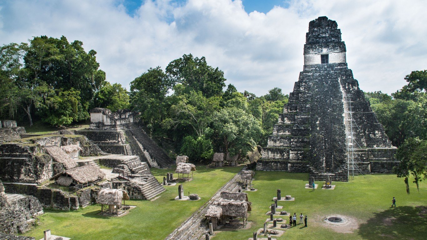 Archaelogical Maya city Tikal ... by Ralf Steinberger