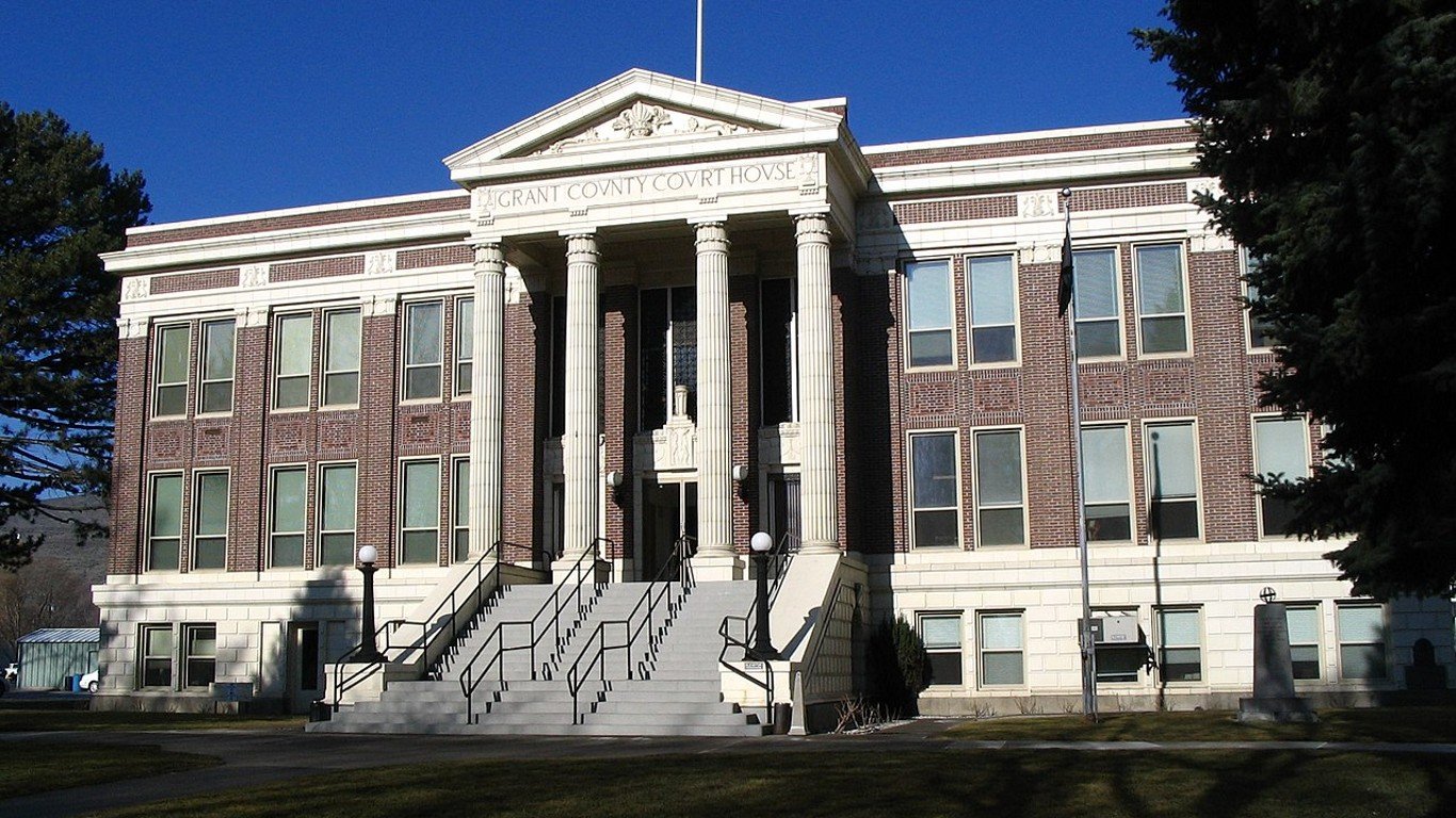 Ephrata, WA - Grant County Courthouse by Publichall