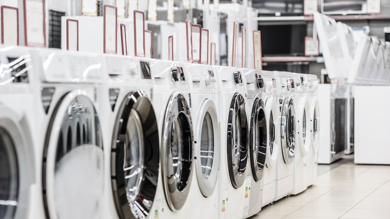 Worried About a Recession? Here’s What Appliance Makers Say Before You Buy Big-Ticket Items
