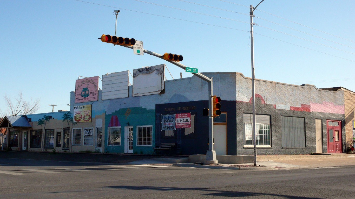 3rd street, Pecos Texas by Matthew Rutledge