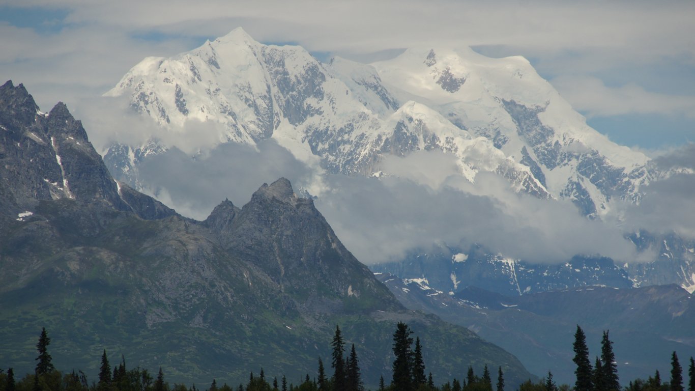Mount Hunter - Alaska by GerdNRW