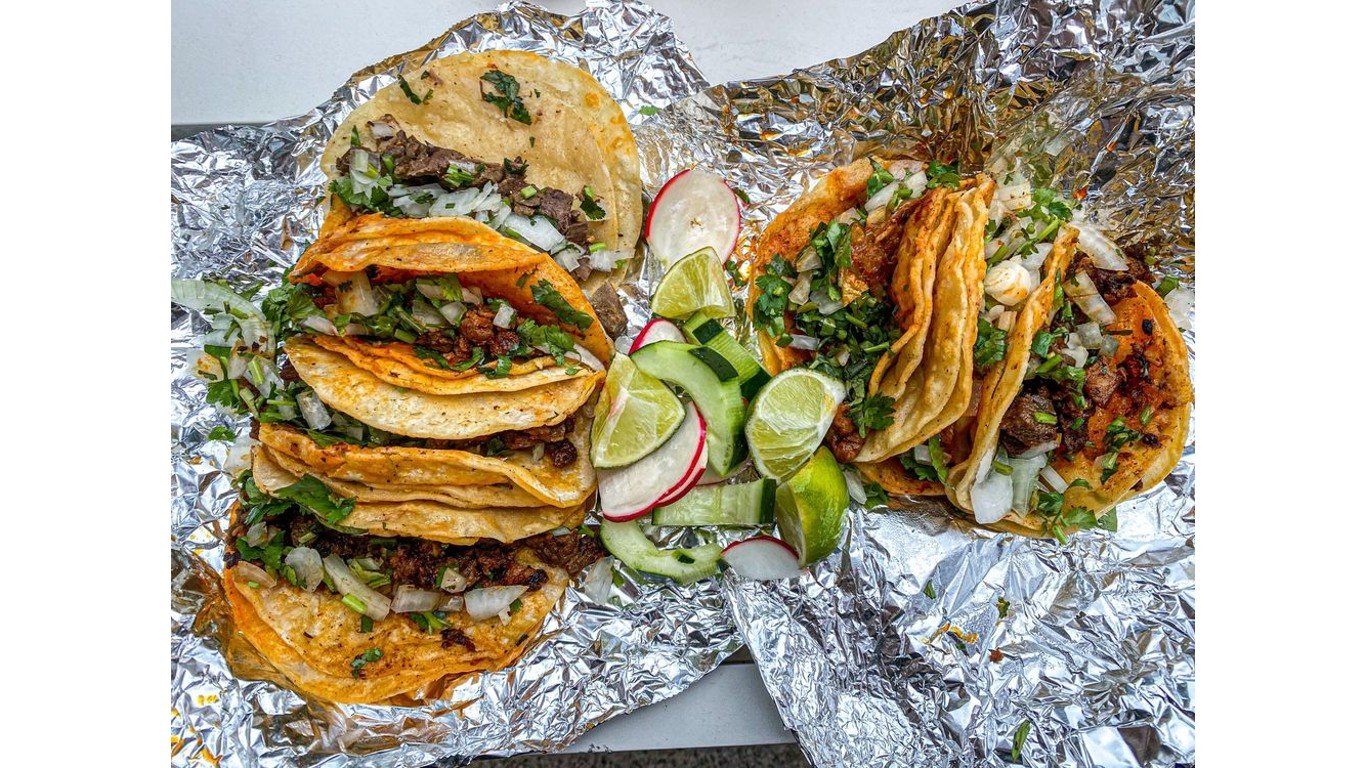 The Best Cheap Place to Eat in Every State, According to Yelp