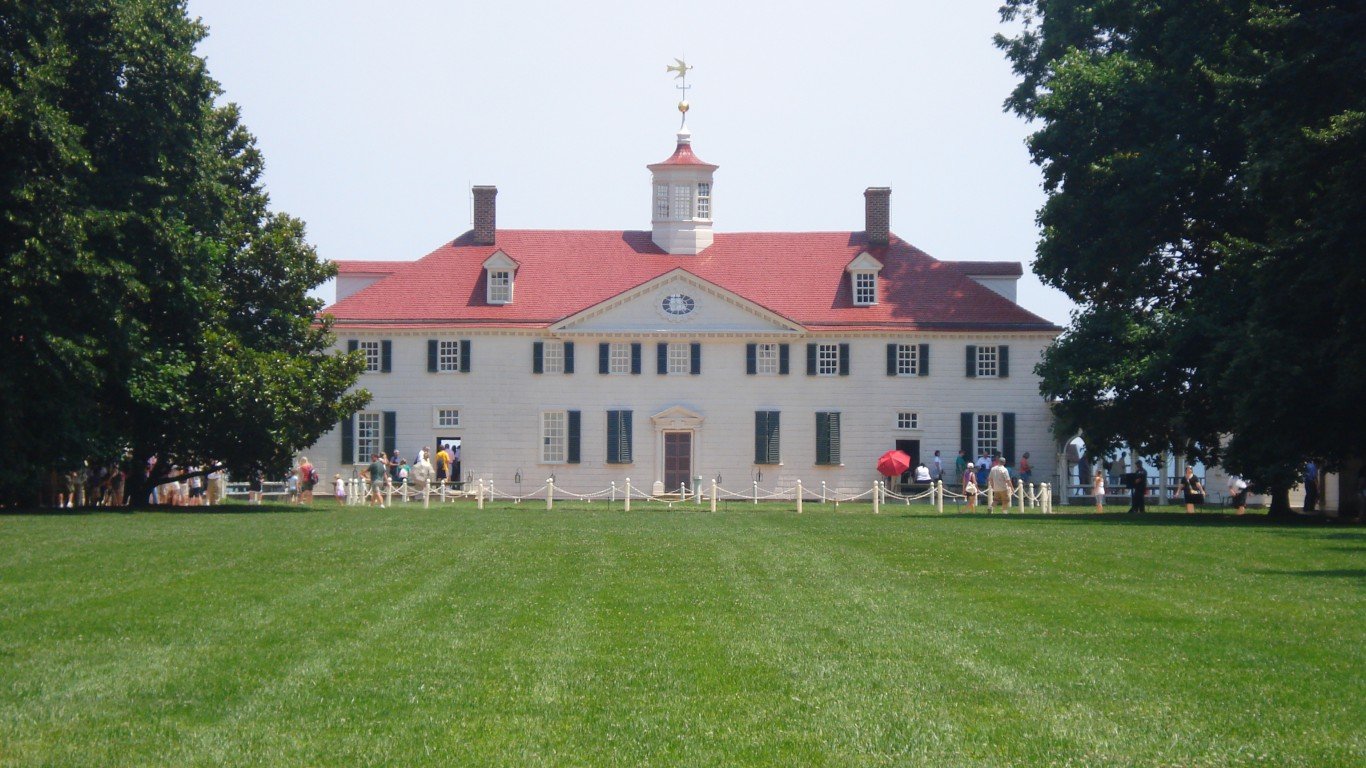 Mount Vernon by ComputerGuy - Wikipedia User