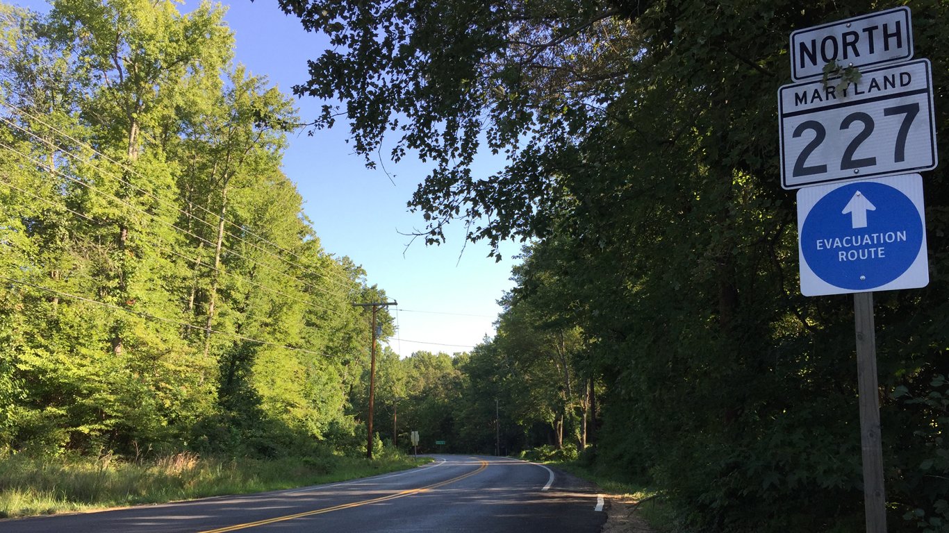 2016-08-27 09 08 27 View north along Maryland State Route 227 (Livingston Road) at Maryland State Route 224 in Bryans Road, Charles County, Maryland by Famartin 