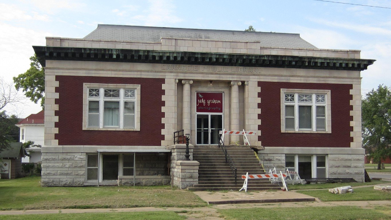 Coffeyville, KS public library building funded by Andrew Carnegie by Kaethesson