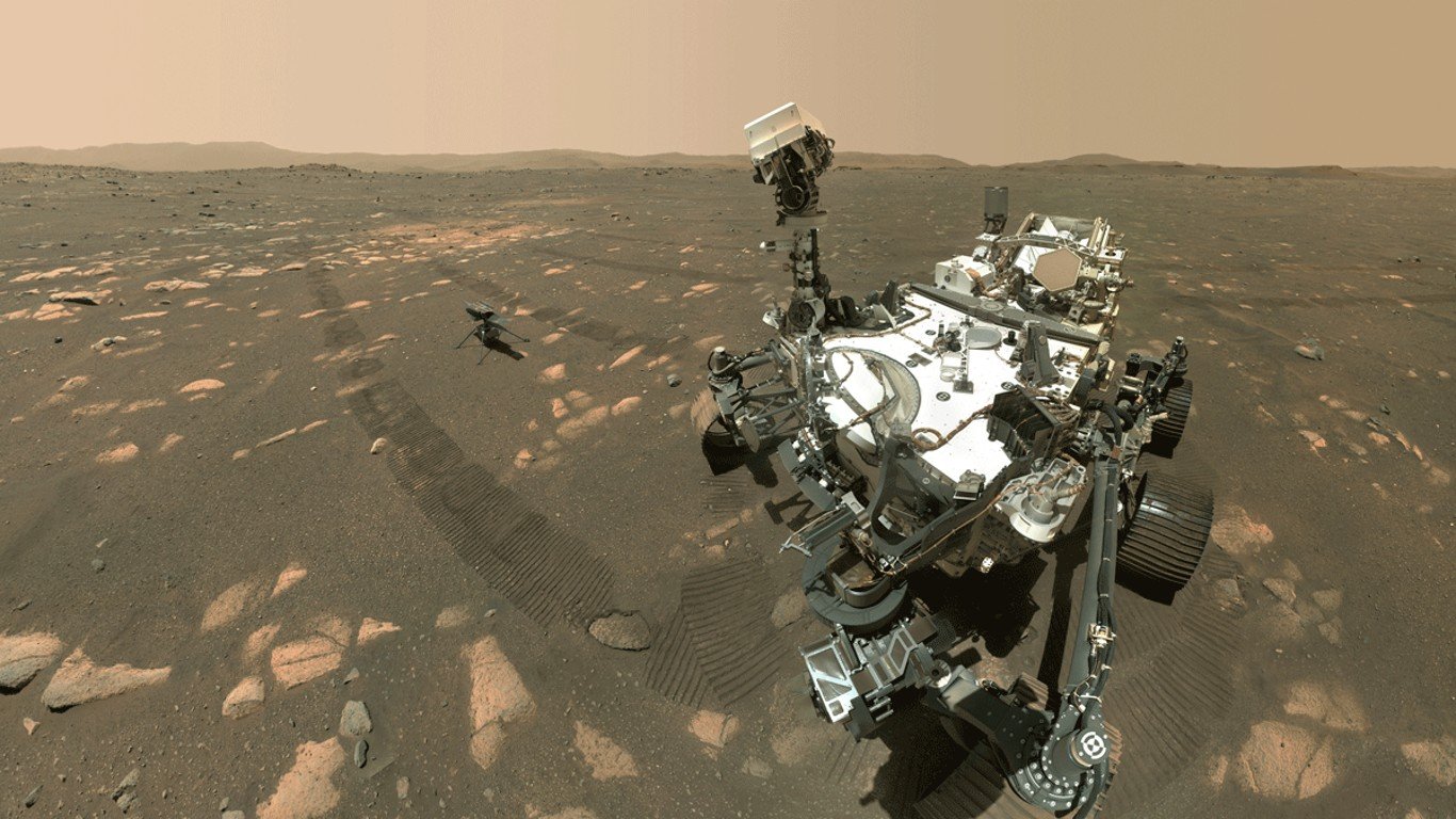 Mars 2020 selfie... by NASA