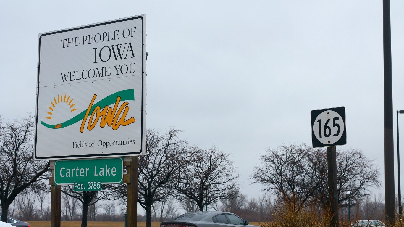 IA165 Sign - Carter Lake Iowa by formulanone