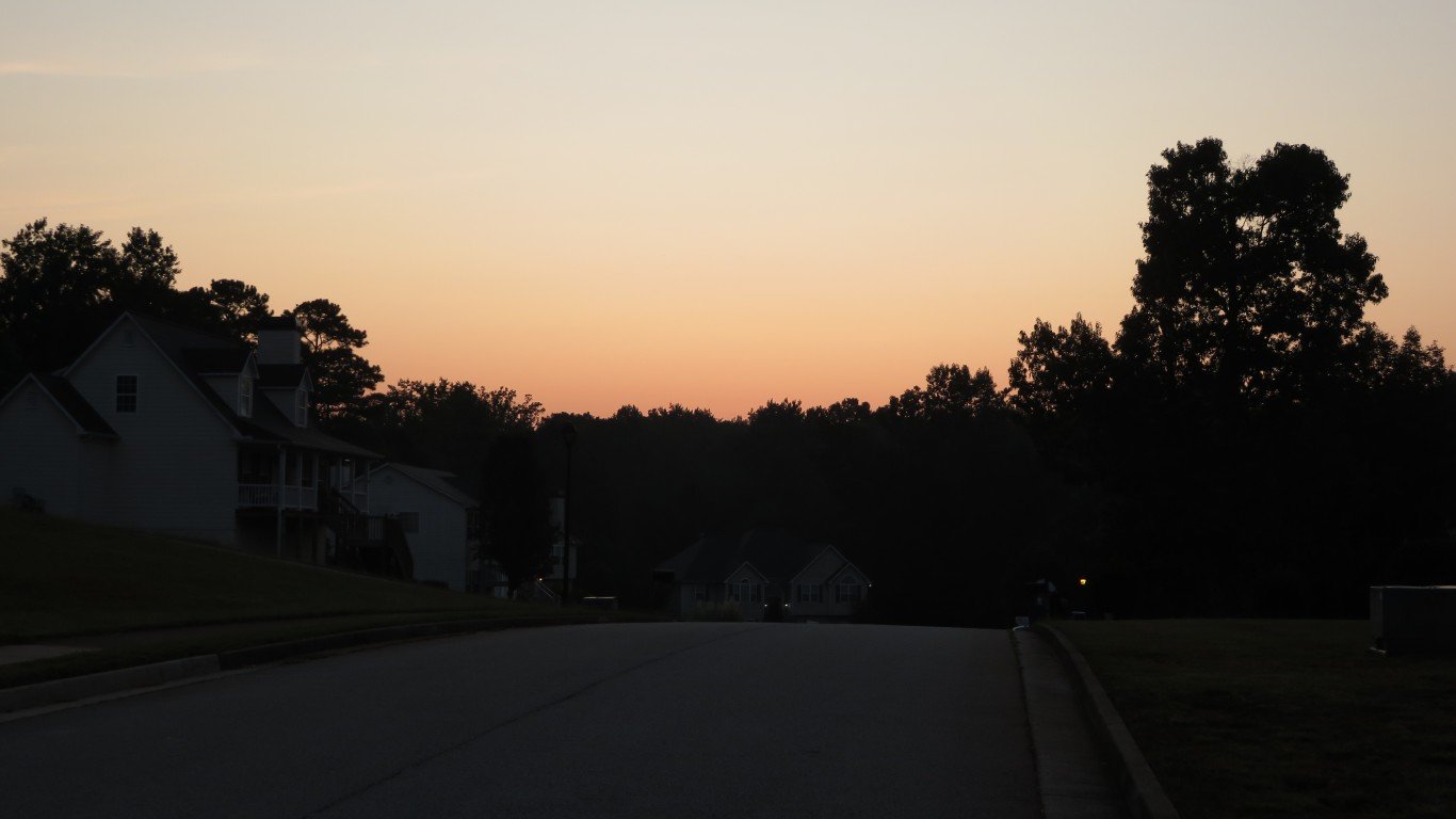 Sunrise in Douglasville, Georg... by Ken Lund