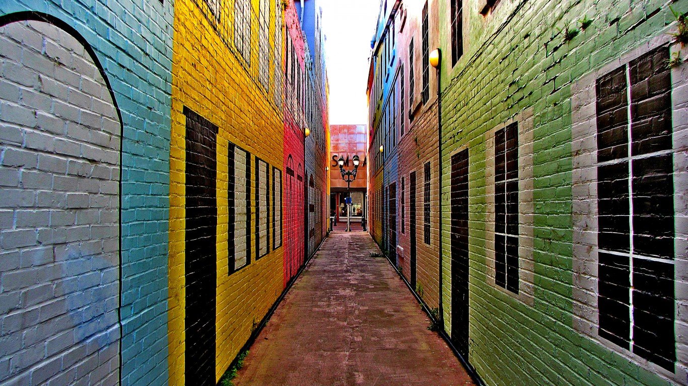 Orangeburg Alley by Gerry Dincher
