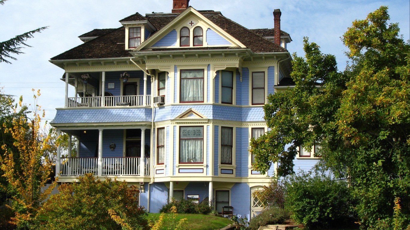 Blue Victorian, Grants Pass, O... by David Berry