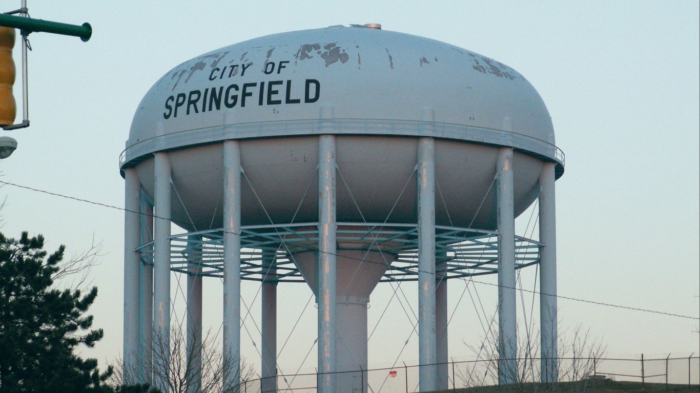 Springfield Water Tower by Cindy Funk