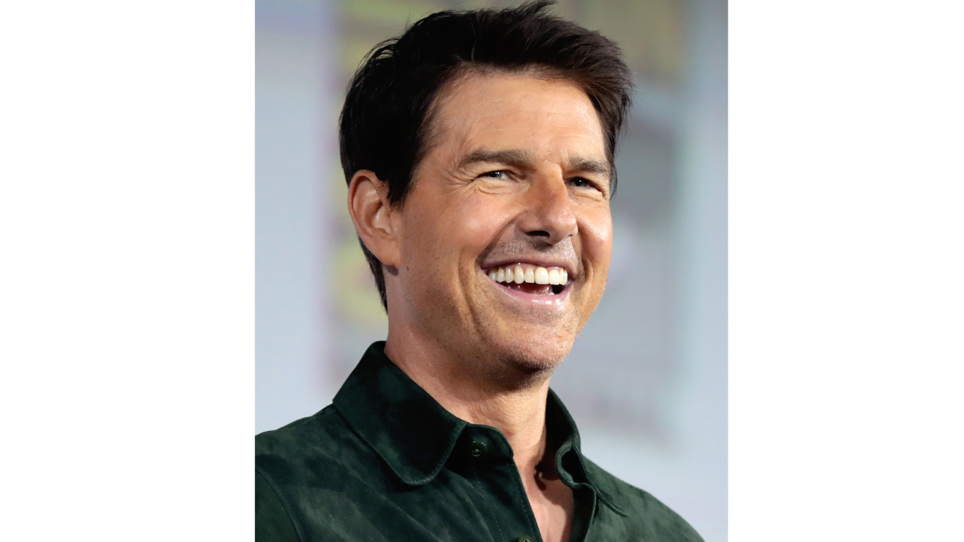 Tom Cruise by Gage Skidmore 2 by Gage Skidmore