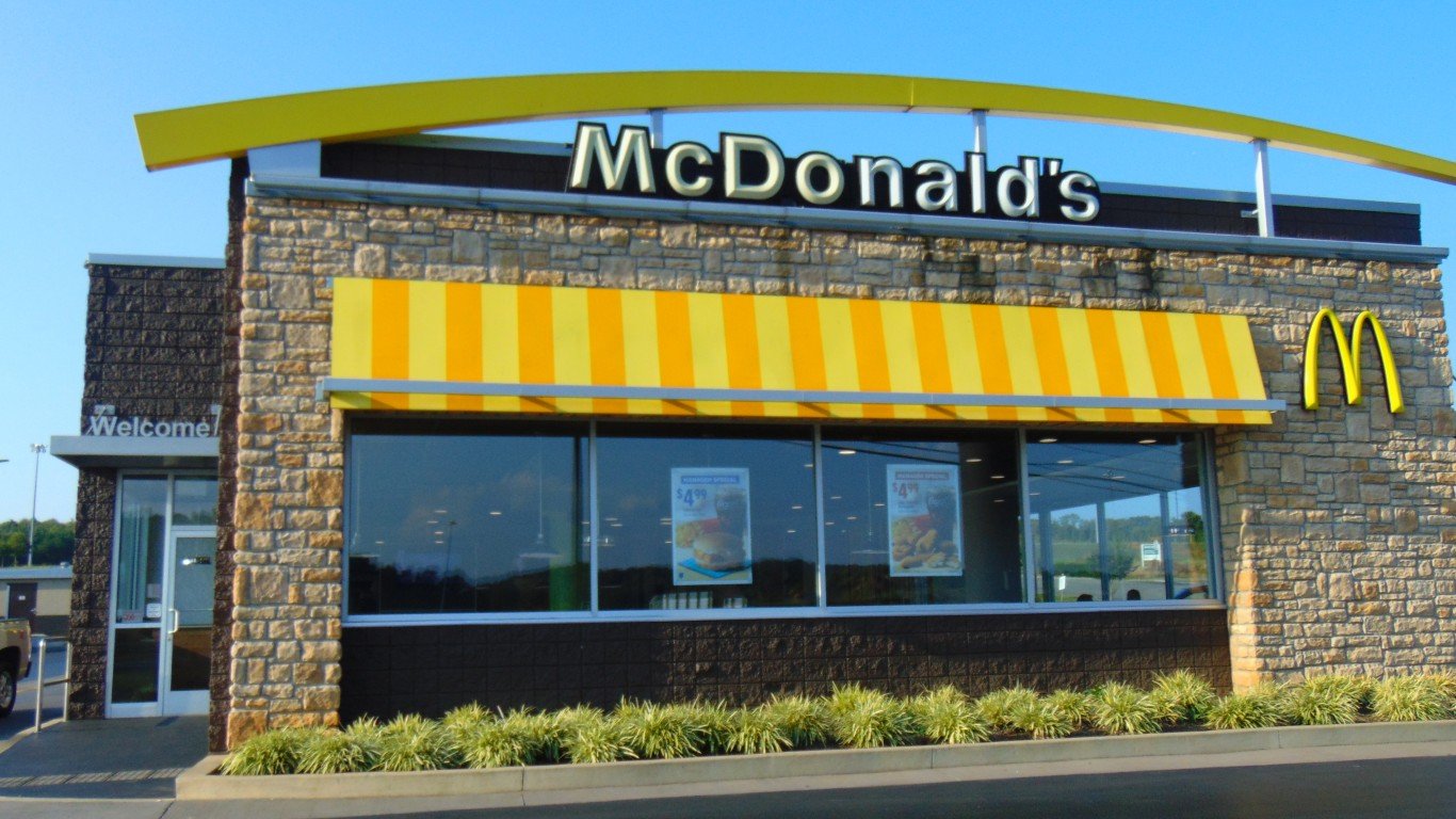 McDonald's (Kodak, Tennessee) by JJBers