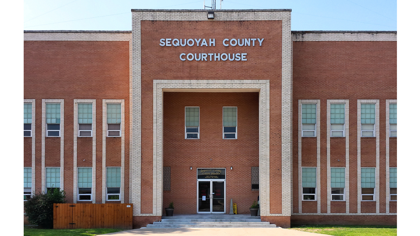 Sequoyah county ok courthouse by Larry D. Moore