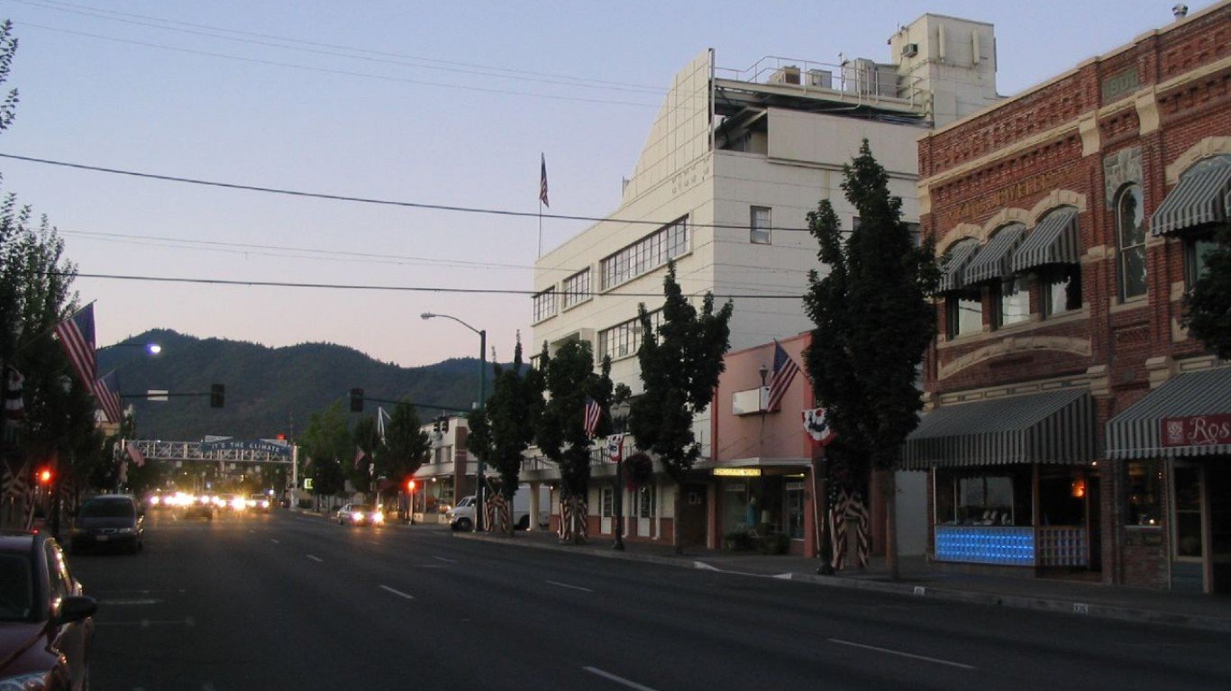 Downtown Grants Pass, Oregon by Ken Luпd