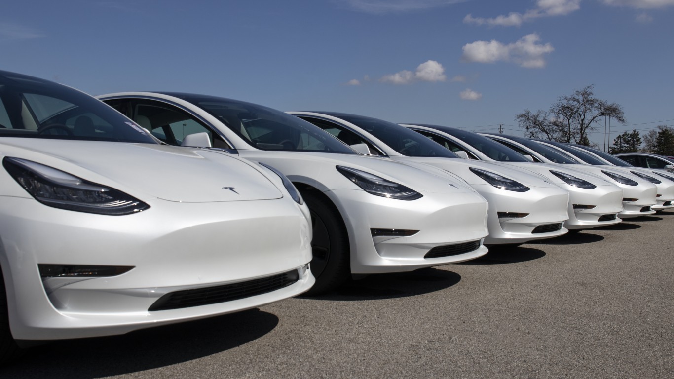 Tesla Model Y Posts Huge US EV Market Share