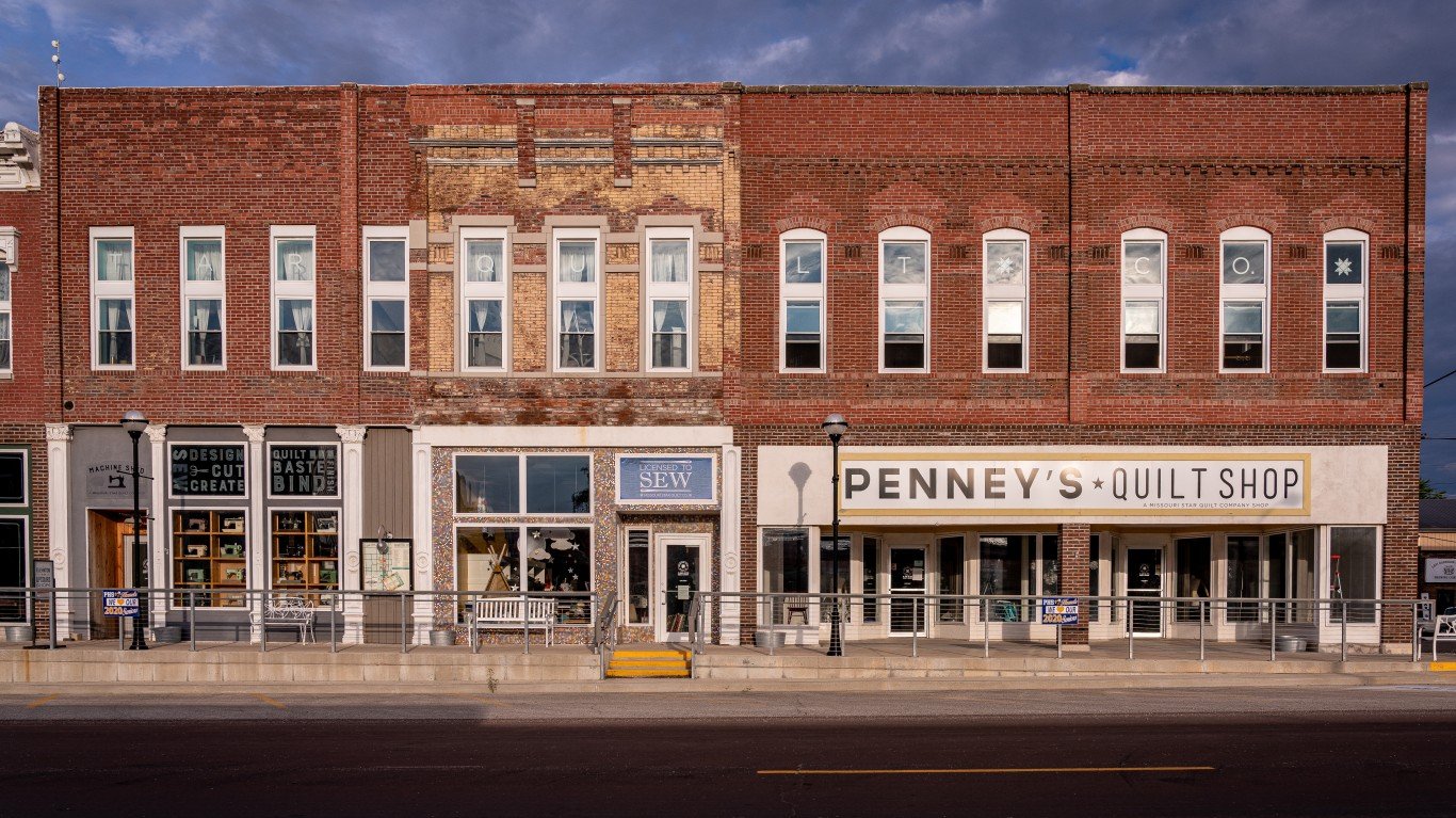 Penny's Missouri by Mobilus In Mobili