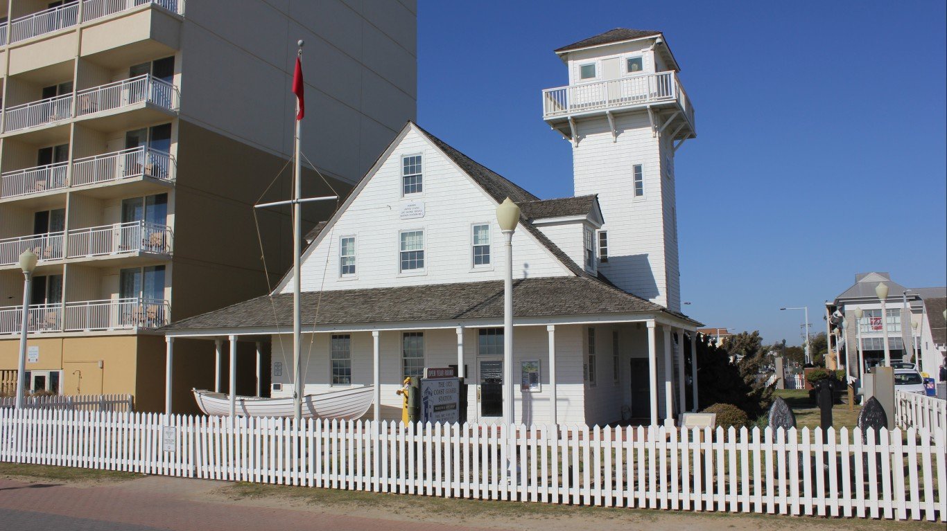 Old Coast Guard Station, Virgi... by Nicolas Henderson
