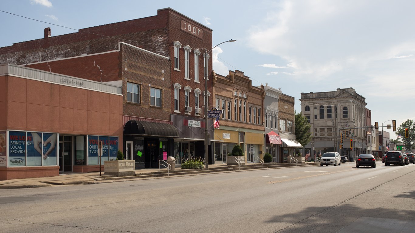 Salem, Illinois (48318771512).jpg by Paul Sableman from St. Louis, MO