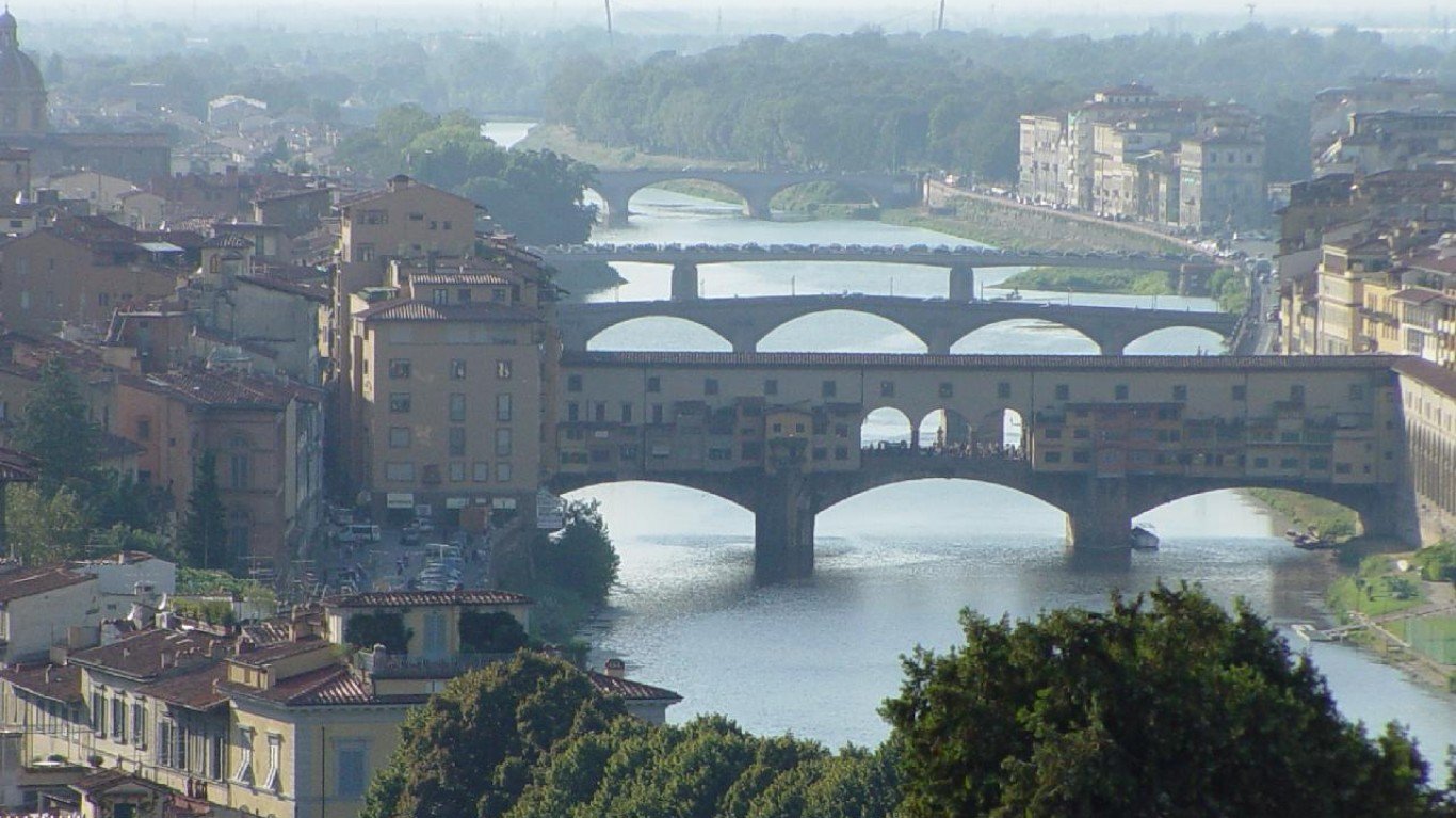 Ponte Vecchio - Firenze - Ital... by Serge Melki